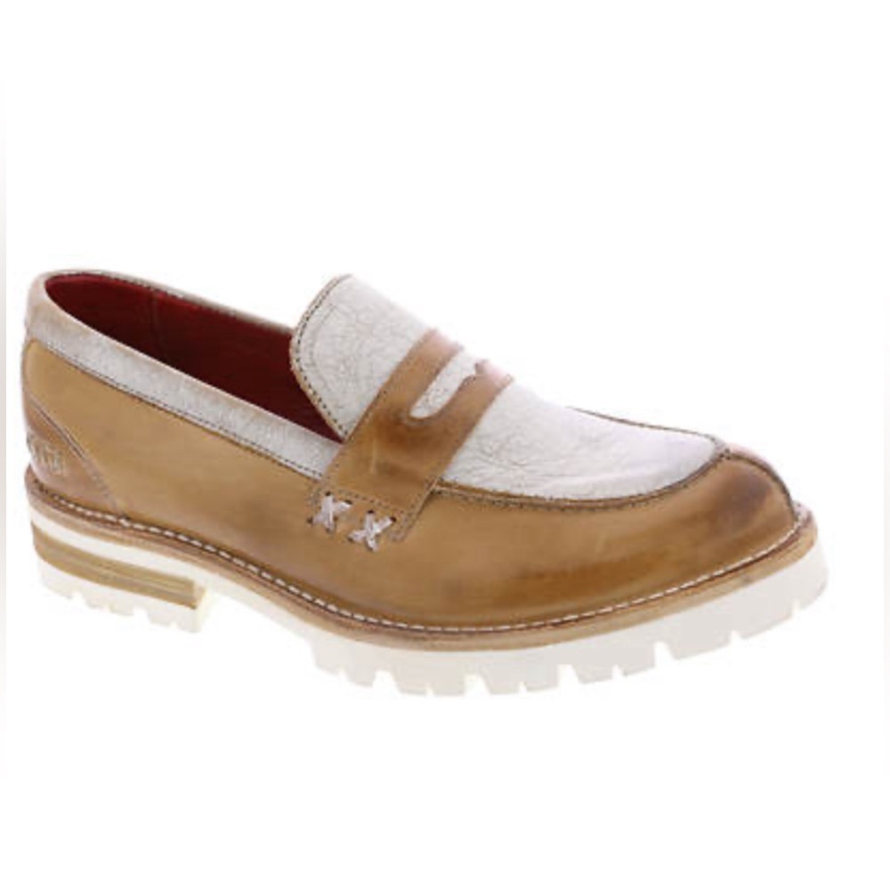NWOT- Bed Stu ‘Reina III’ Lug Sole Leather Loafer
